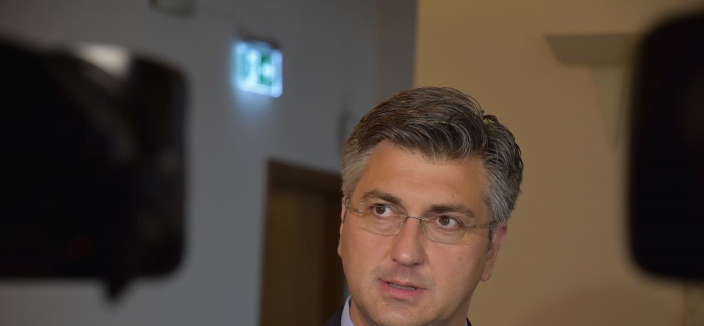 Predsjednik Vlade: Mi smo iz arbitraže izašli nakon što je kompromitirana, sutrašnju odluku Hrvatska neće niti primiti 